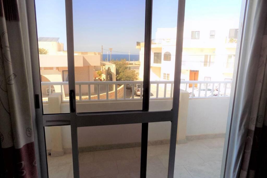 Sunshine Holiday Apartment 5 With Spectacular Seaviews St. Paul's Bay Dış mekan fotoğraf